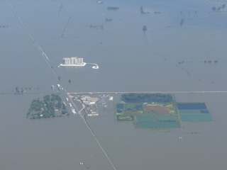  Terrible flooding devastation on the Missouri River 2011
