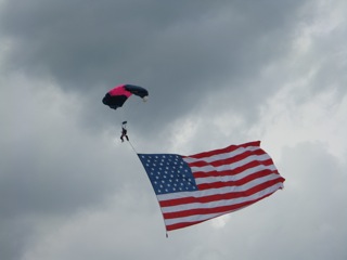 Patriotic Parachuting at Oshkosh Airventure 2011